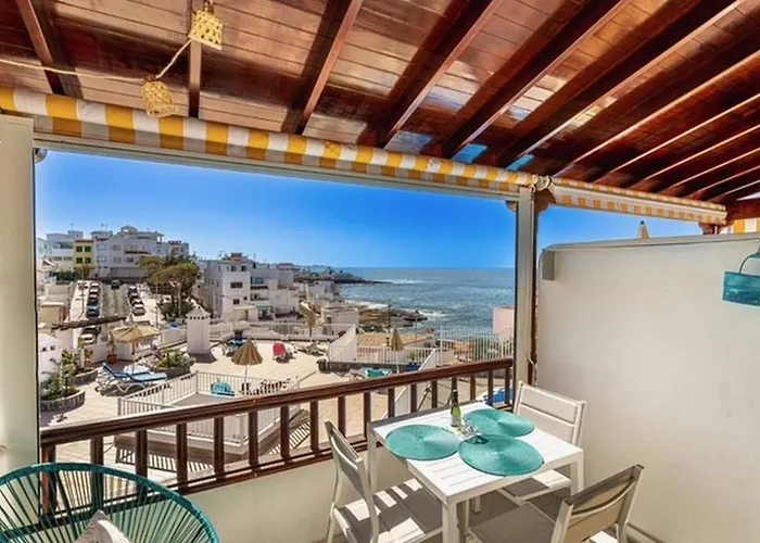 Ocean View La Caleta Apartment *